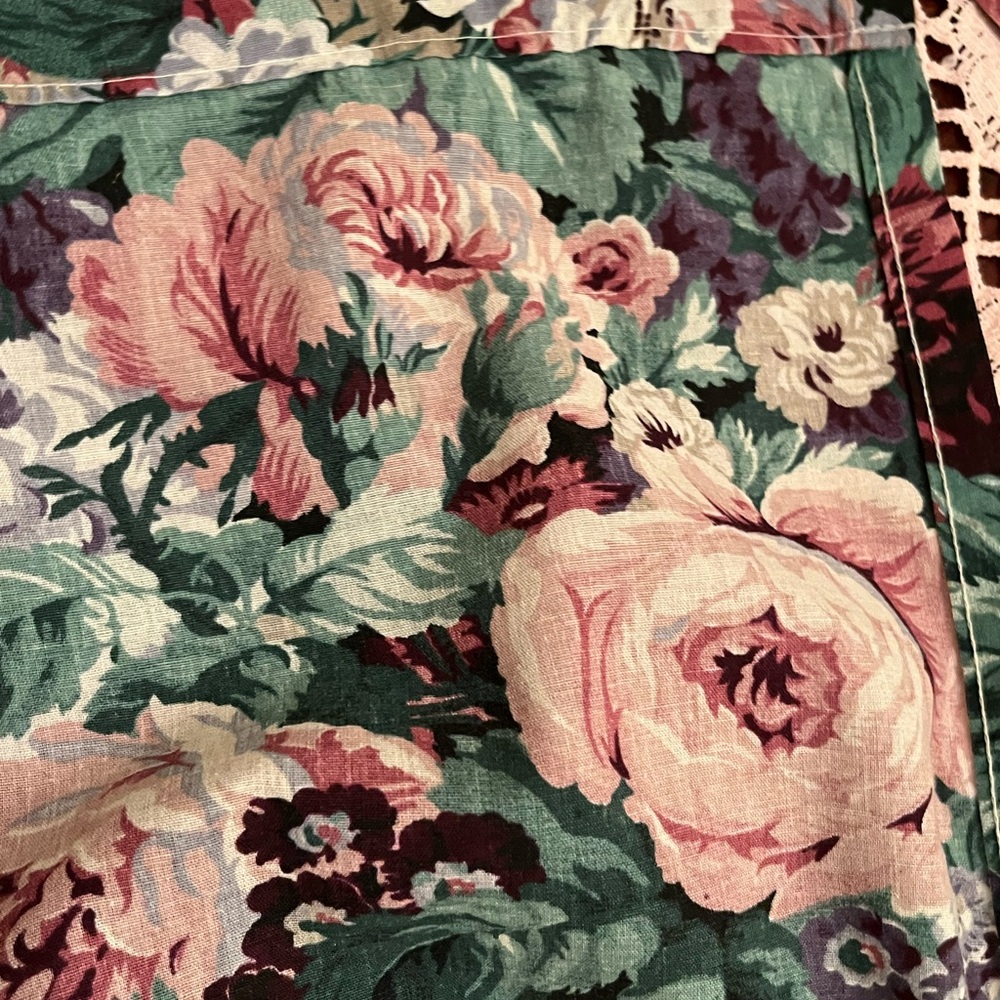 Vintage shower curtain/ Firm Price - Picture 14 of 16